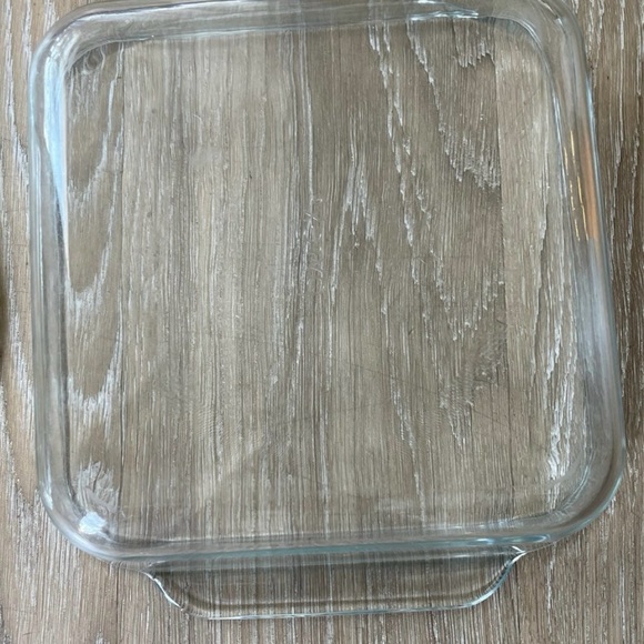 Pyrex Square Glass Baking Dish - Picture 2 of 7